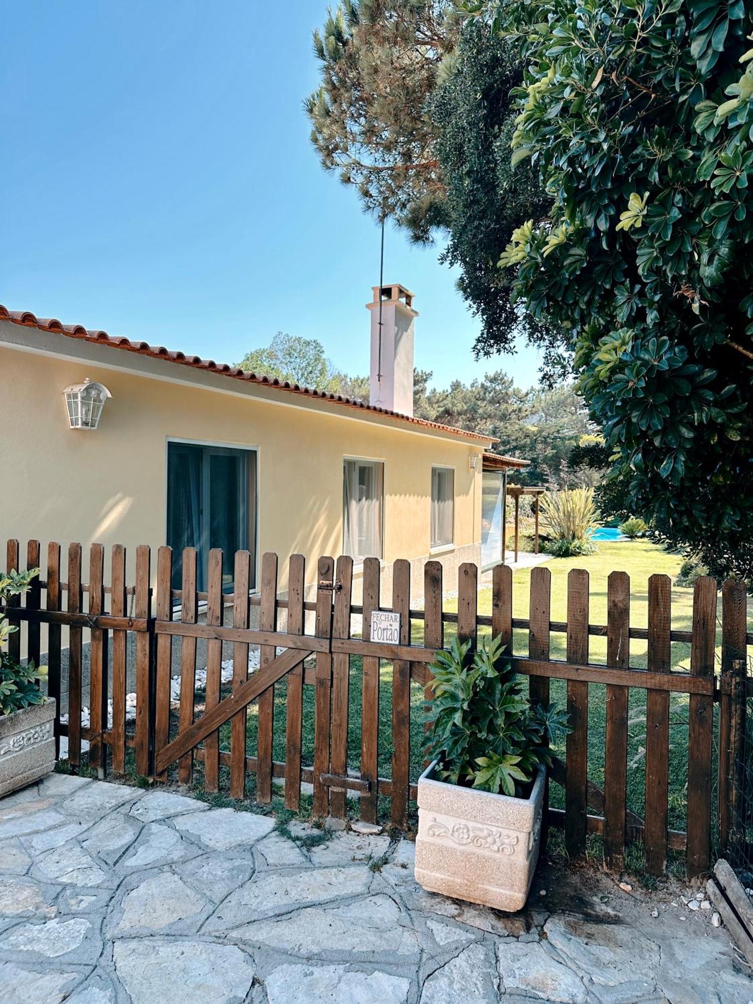 Villa Casa Girassol With A Beautiful Private Pool And Garden Sintra Esterno foto